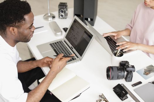 AI and Human Copywriters: Mastering Collaboration for Better Content