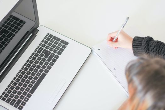 AI in Education: Revolutionizing How We Learn Copywriting